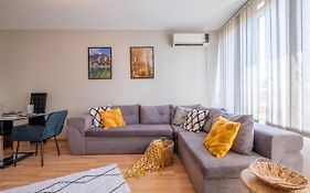 Deja Vu, Cozy & Quiet 1 Bdr Apt Fast Wi-Fi