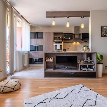 Deja Vu, Cozy & Quiet 1 Bdr Apt Fast Wi-Fi София Екстериор снимка