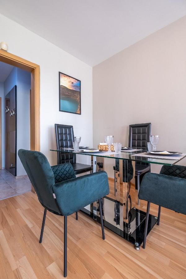 Deja Vu, Cozy & Quiet 1 Bdr Apt Fast Wi-Fi София Екстериор снимка