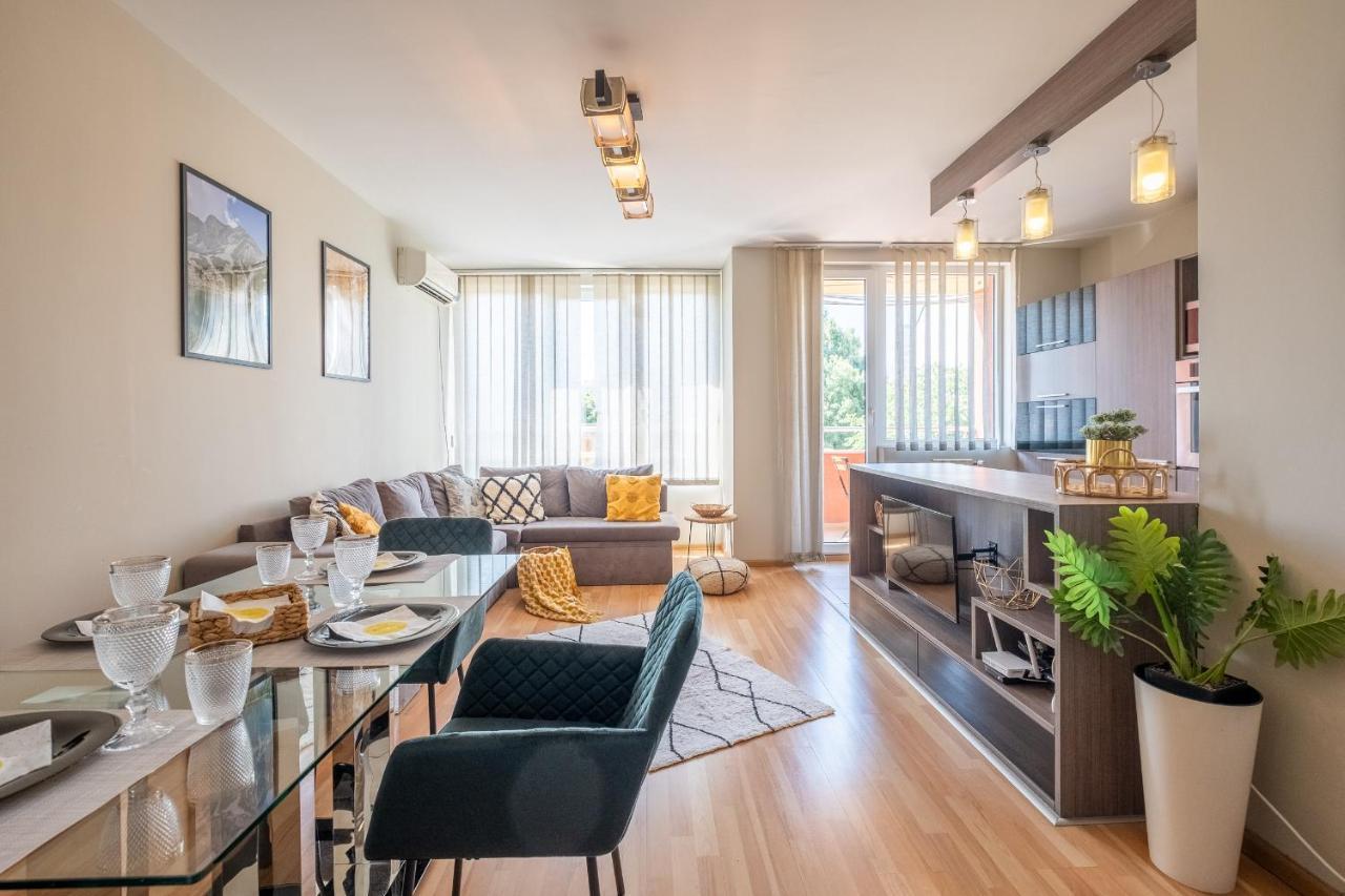 Deja Vu, Cozy & Quiet 1 Bdr Apt Fast Wi-Fi София Екстериор снимка