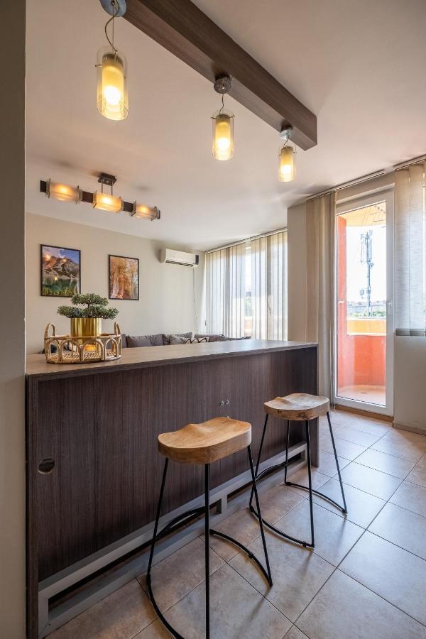 Deja Vu, Cozy & Quiet 1 Bdr Apt Fast Wi-Fi София Екстериор снимка